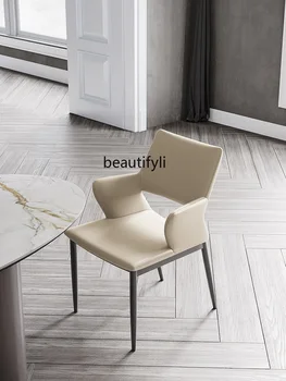 ZQ Модерен лек луксозен стол за хранене в италианския минималистичном стил с облегалка Просто домашен кафе стол